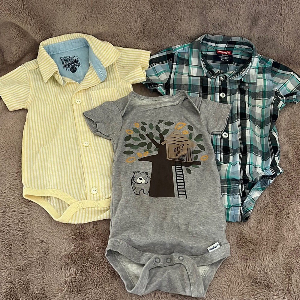 set of three onsies